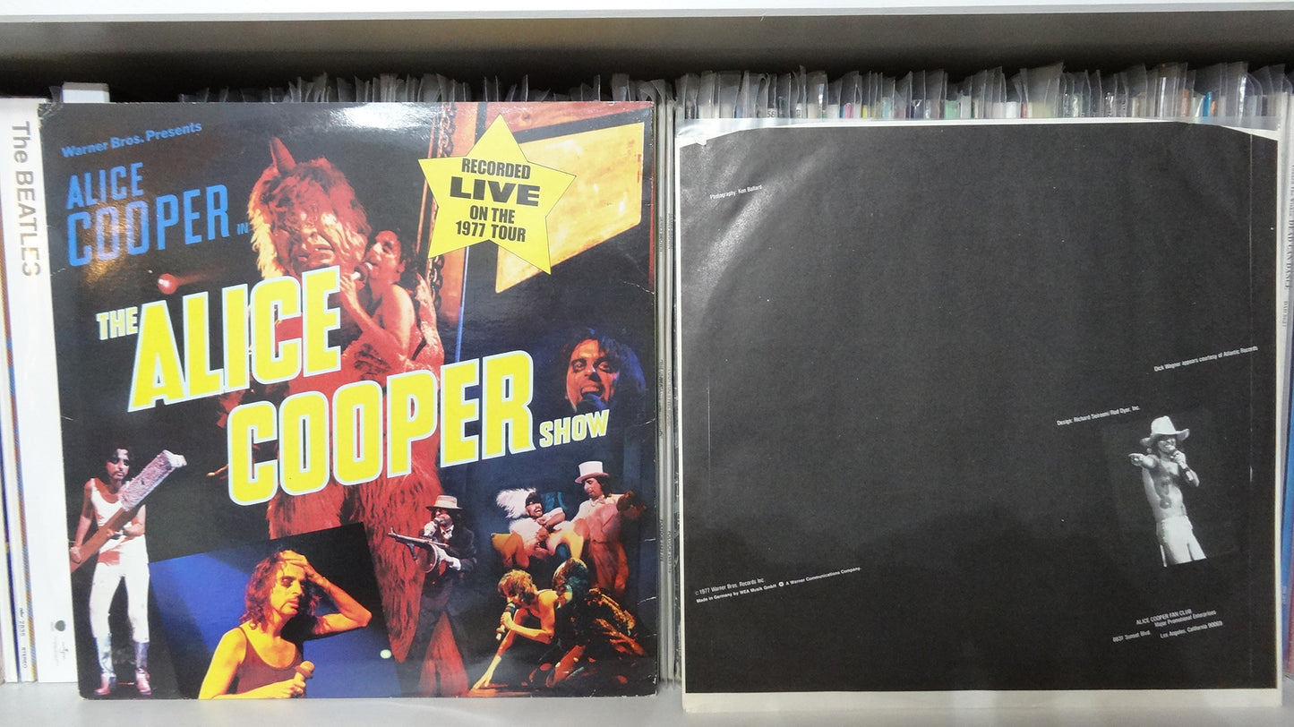 Alice Cooper - in The Alice Cooper Show - UK 1977, VG+/VG+